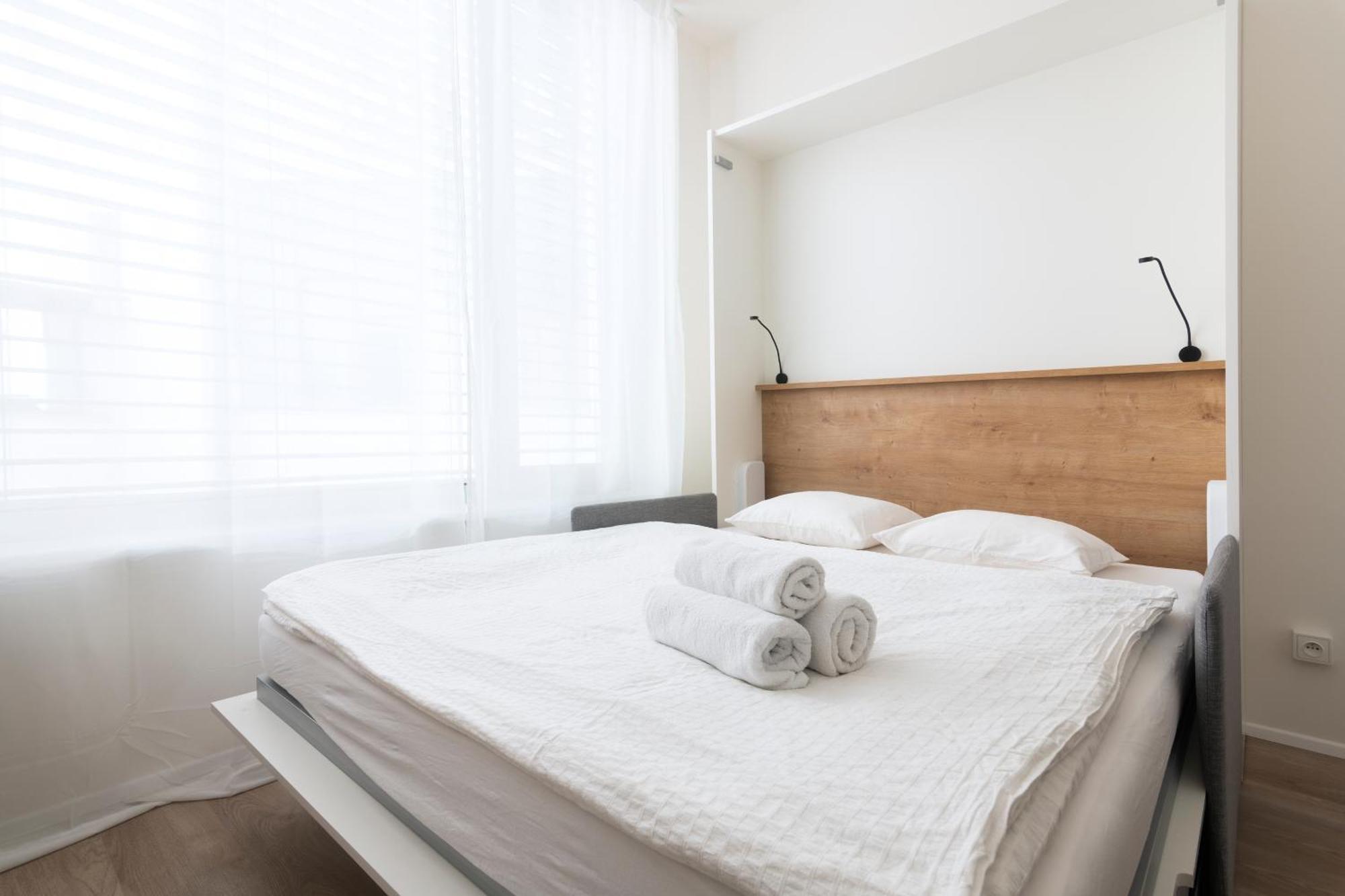 Mozart, Free Onsite Parking, Air Conditioning, 1gbs Wifi Apartament Praga